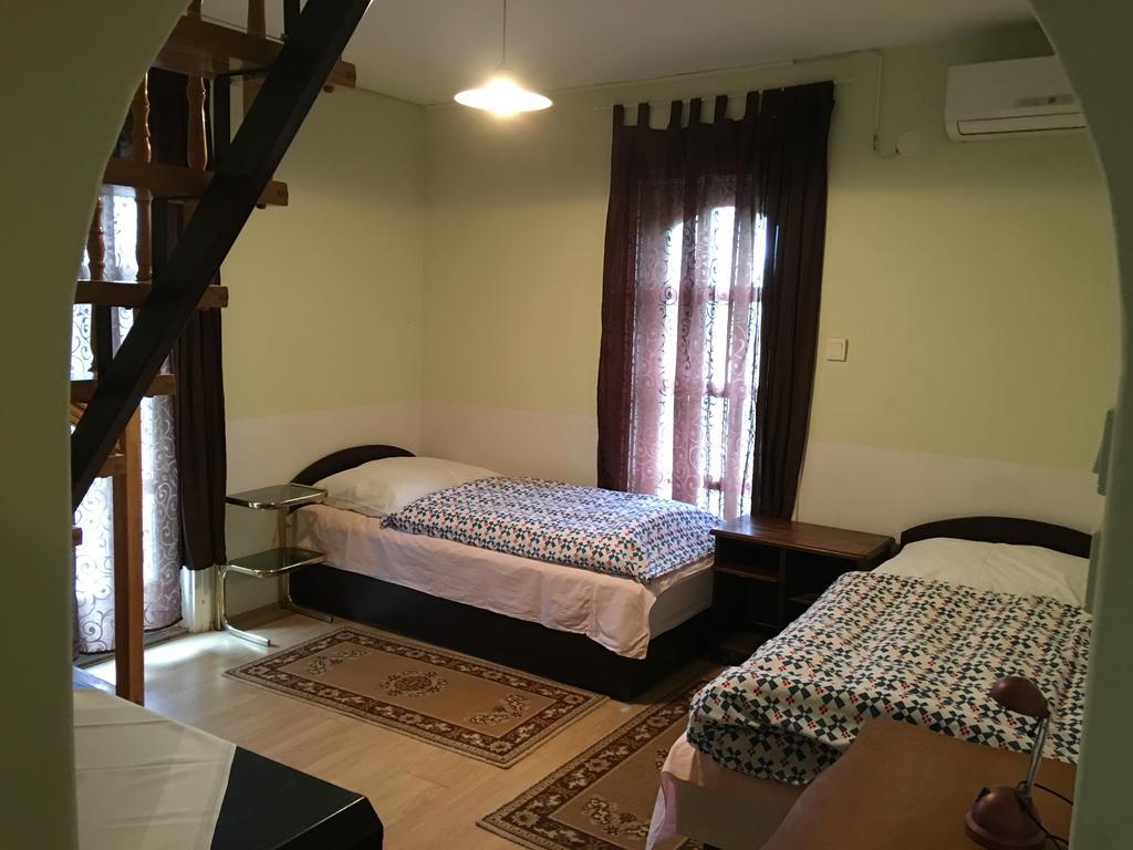 Termal Vendeghaz Bed & Breakfast Veresegyhaz Phòng bức ảnh